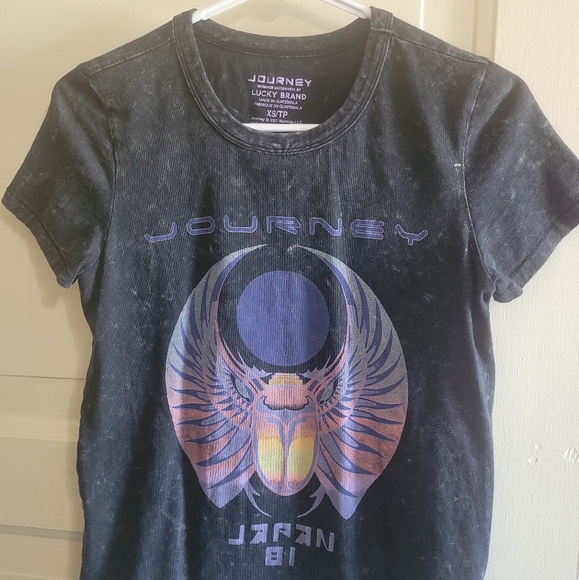 LUCKY BRAND NWOT Journey Japan 1981 Distressed tee - Picture 1 of 5